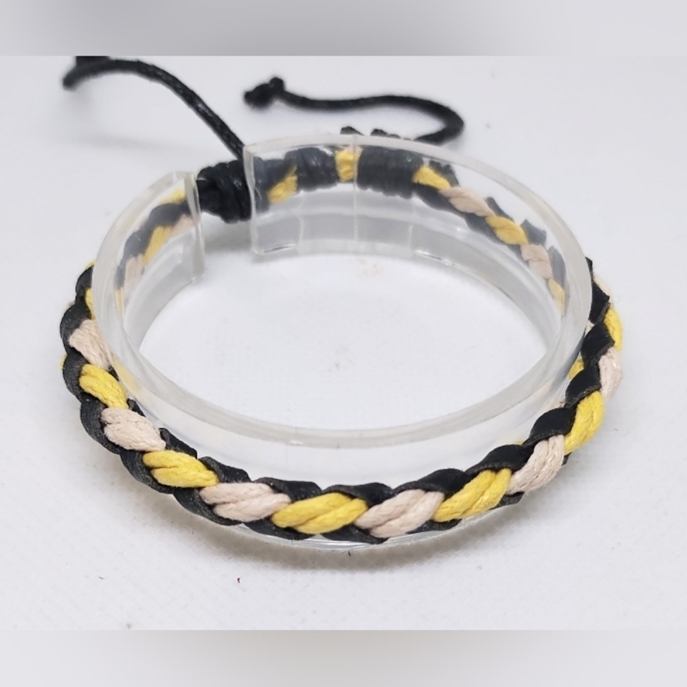 Men's Bracelet Leather Braided Black Yellow New f35‎